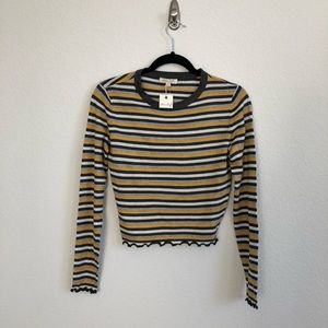 Ultra Flirt long sleeve croptop